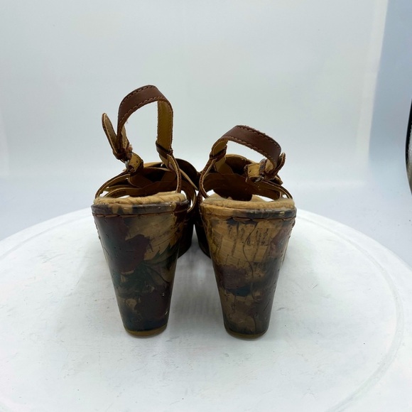 BOC Floral Flower Slingback Wedge Sandal Brown - Picture 4 of 12
